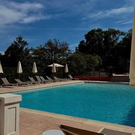 - Ac - Piscine - Terrasse - Parking *