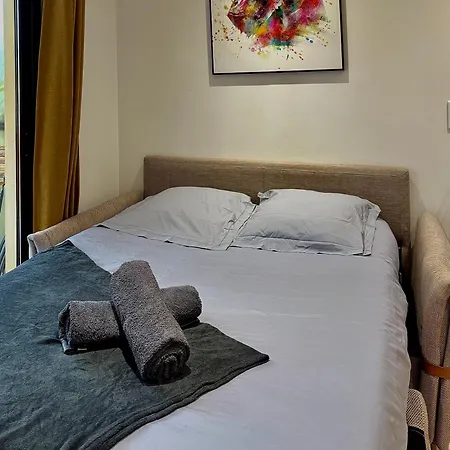 شقة - Ac - Piscine - Terrasse - Parking