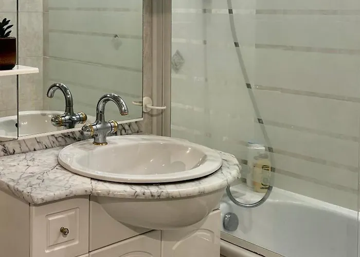 - Ac - Piscine - Terrasse - Parking Apartman *