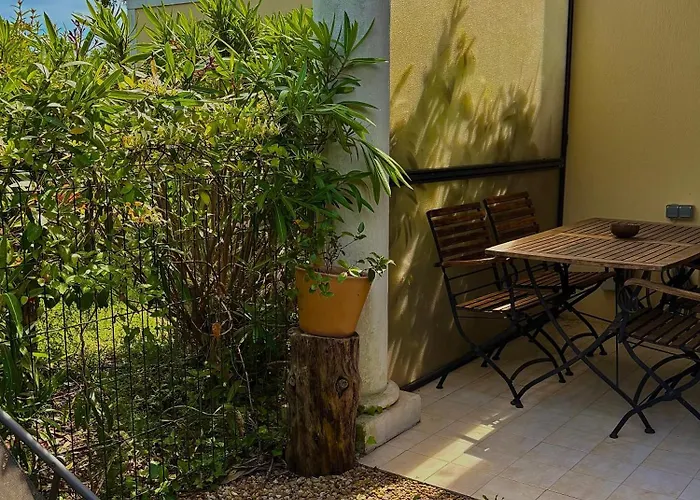 Appartement - Ac - Piscine - Terrasse - Parking *
